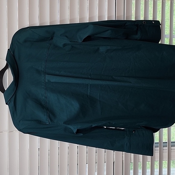 Chico's Women's Teal Top Blouse Shirt Button Down No Iron Size 2 (12) - Picture 5 of 7